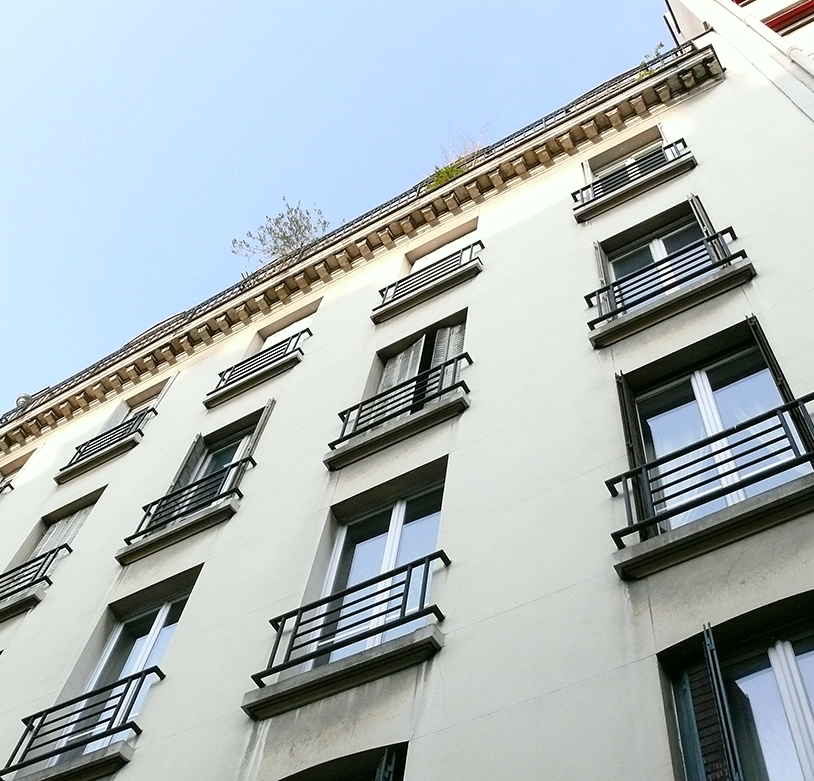 façade blanche